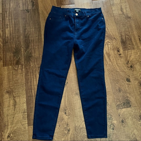 🏷️Forever 21 plus size jeans dark wash sz 14 slim stretchy - Picture 1 of 4